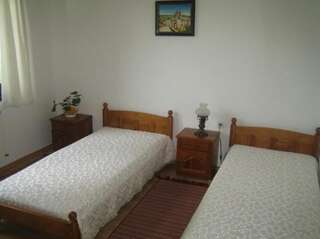 Отель Family Hotel Arbanashka Sreshta Арбанаси Двухместный номер с 1 кроватью или 2 отдельными кроватями-2